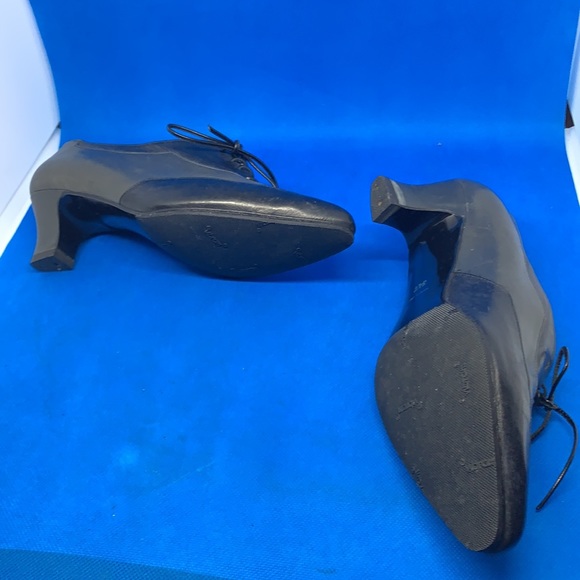 Vintage Gray and black Chaussures Givenchy laced Paris shoes - Picture 7 of 11